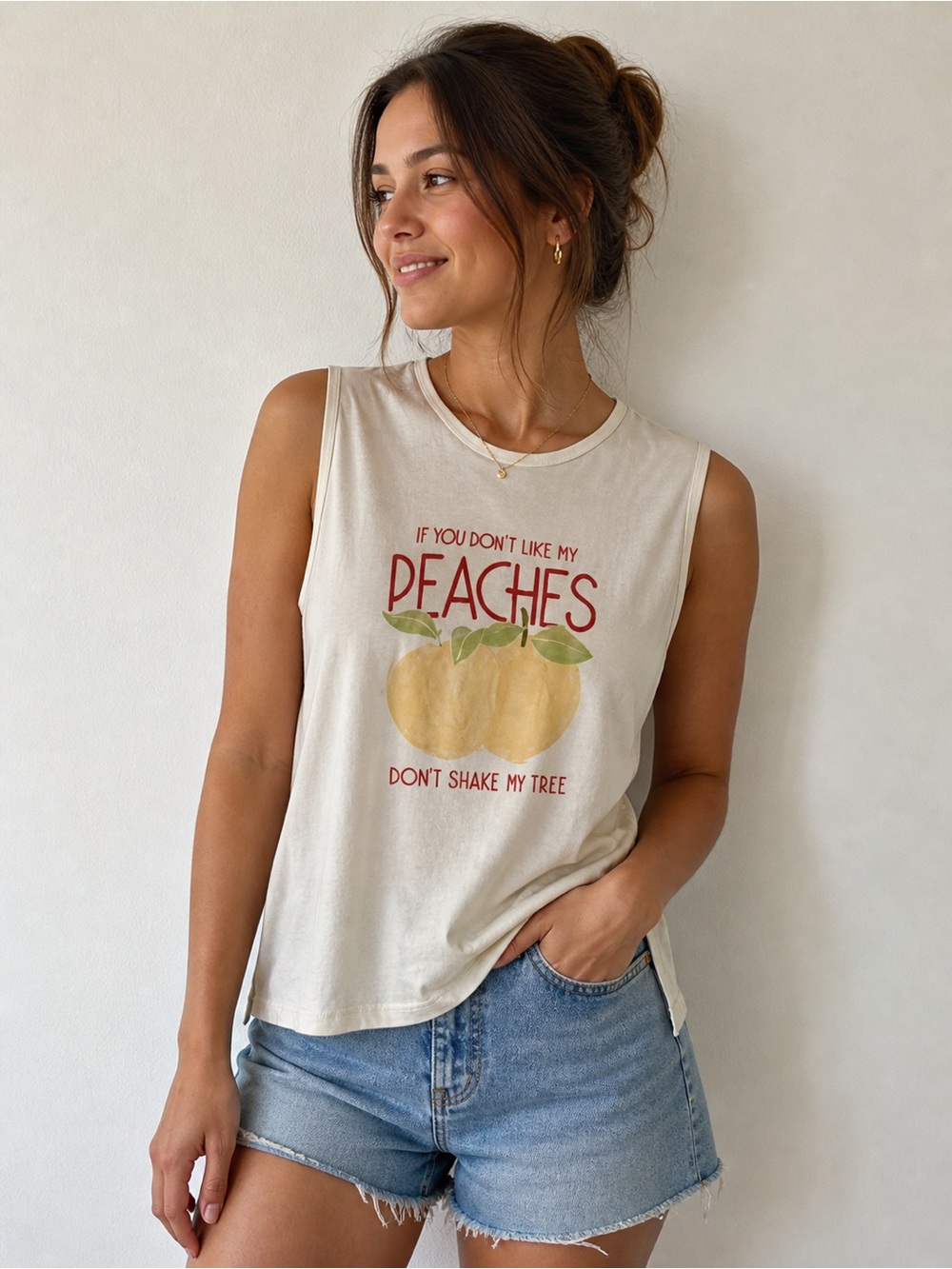 Sleeveless 'Peaches' Graphic Tank Top - Cream